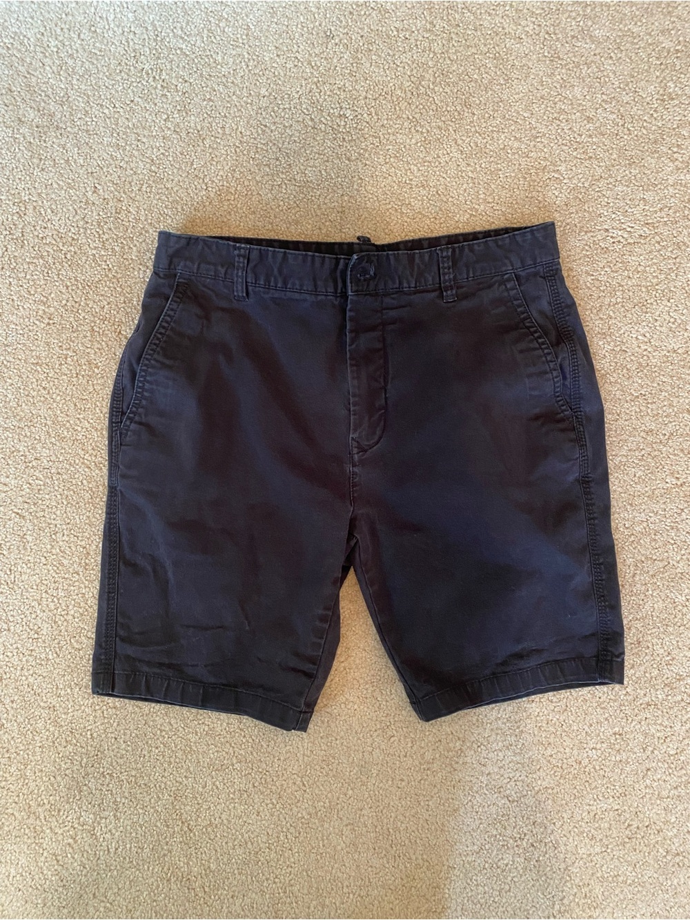 Zara Men’s Black Solid Bermuda Shorts Regular Fit with Pockets